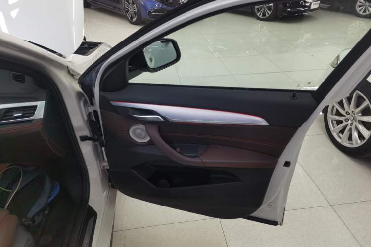Used BMW X2 2021 Restyled sDrive25i Midnight Edition Right Front Door Interior