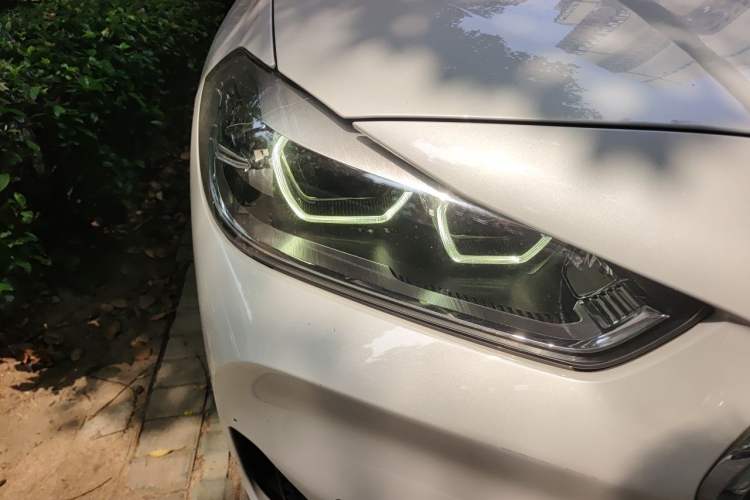 Used BMW X2 2021 sDrive20i M Sport Package Right Front Headlight