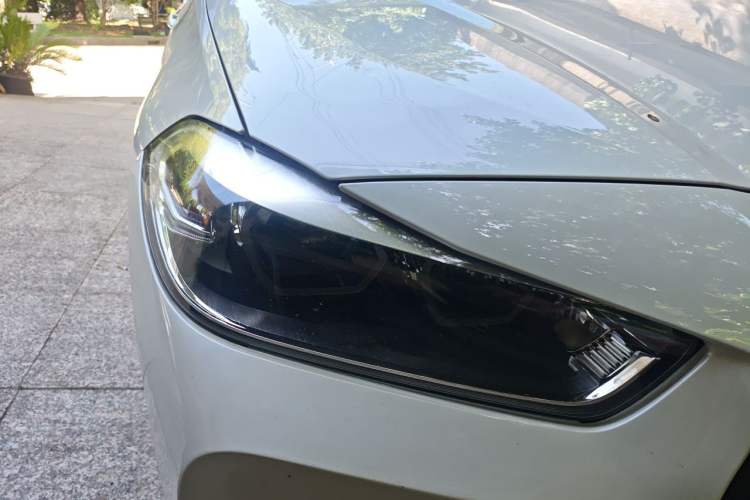 Used BMW X2 2021 sDrive25i Leading Model M Sport Package Right Front Headlight