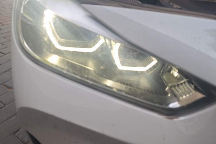 Used BMW X2 2021 Restyled sDrive25i M Sport Package Right Front Headlight