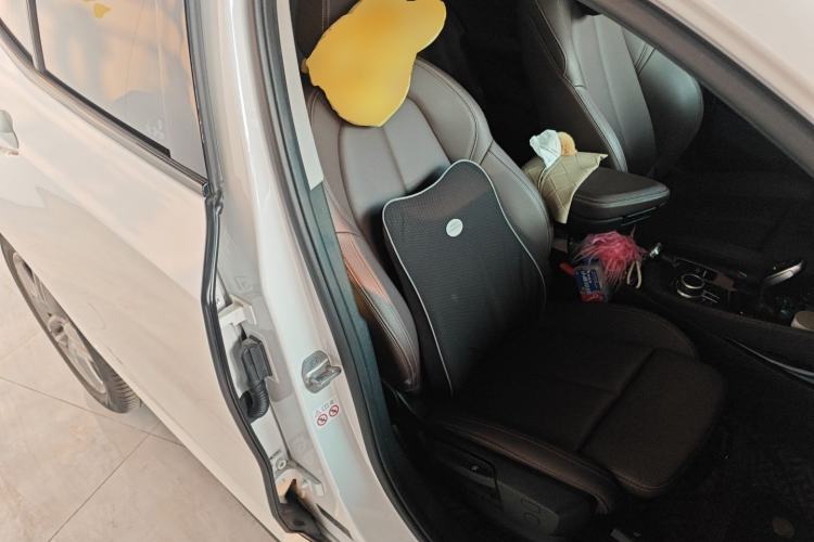 Used BMW X2 2021 sDrive25i M Sport Package Right Front Seat