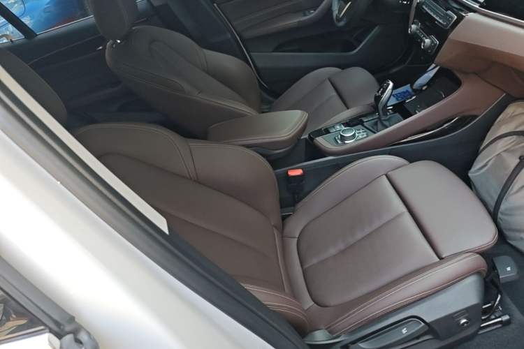 Used BMW X2 2021 sDrive20i M Sport Package Right Front Seat