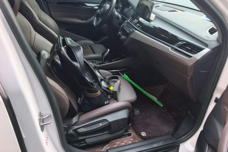 Used BMW X2 2021 Restyled sDrive25i M Sport Package Right Front Seat