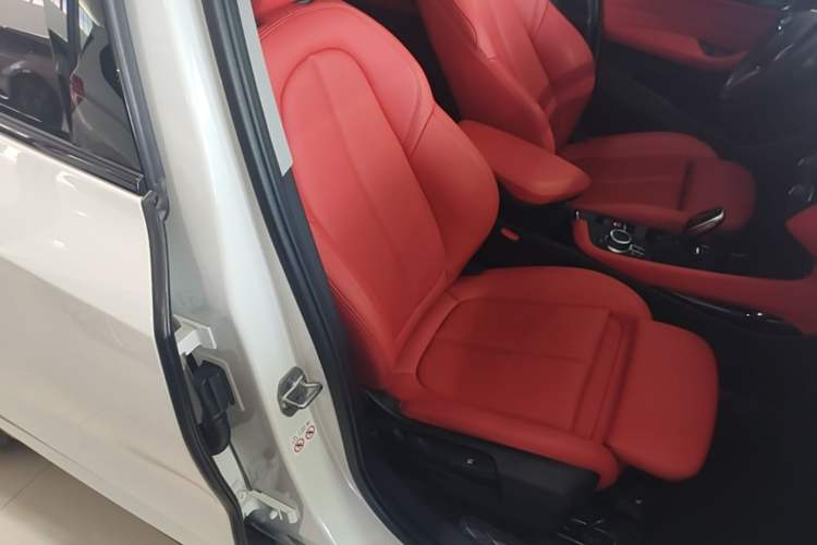 Used BMW X2 2021 Restyled sDrive25i M Sport Package Right Front Seat