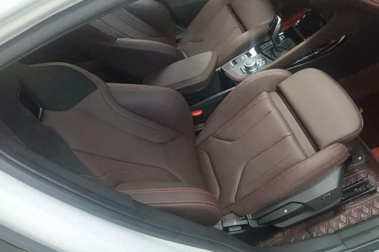 Used BMW X2 2021 Restyled sDrive25i Sharp Edition Right Front Seat