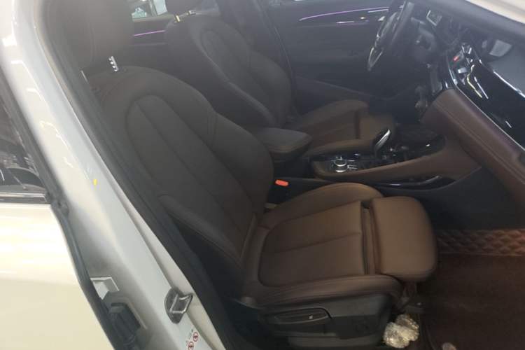 Used BMW X2 2021 sDrive25i Leading Model M Sport Package Right Front Seat