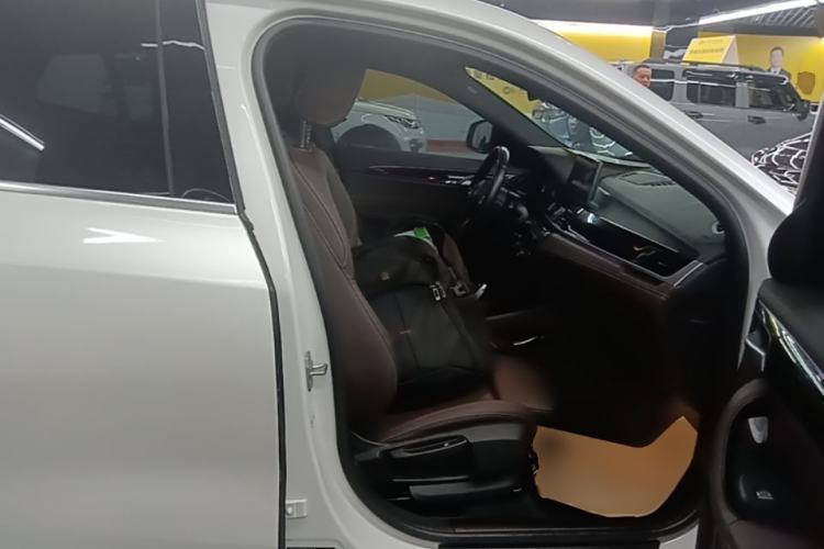 Used BMW X2 2021 sDrive25i Leading Model M Off-Road Package Right Front Seat