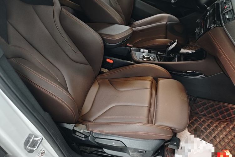Used BMW X2 2021 Restyled sDrive25i Sharp Edition Right Front Seat