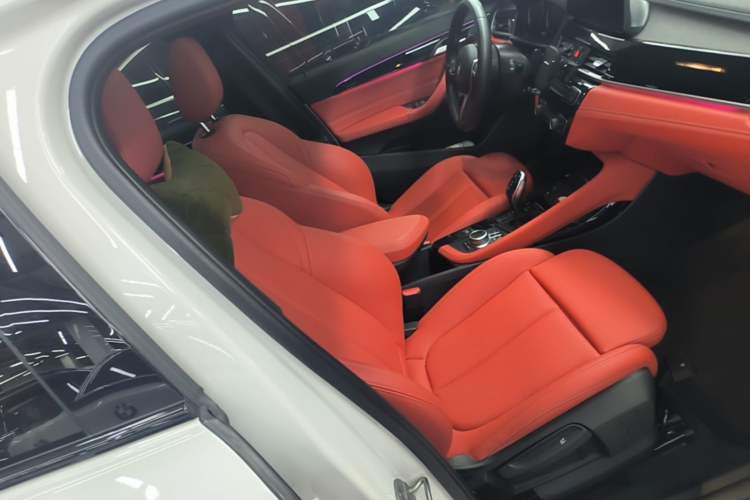 Used BMW X2 2021 sDrive25i Leading Model M Sport Package Right Front Seat