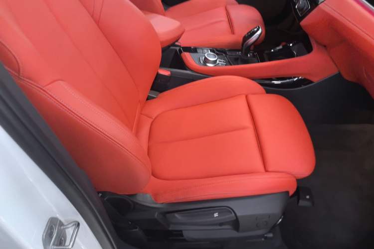 Used BMW X2 2021 sDrive25i Leading Model M Sport Package Right Front Seat