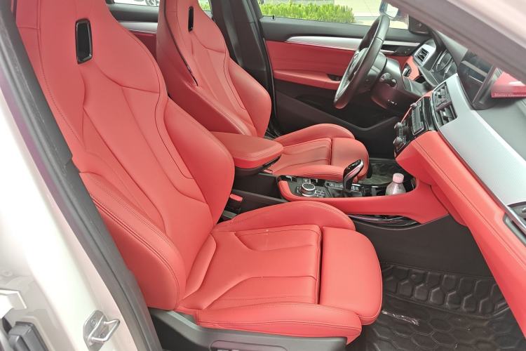 Used BMW X2 2021 xDrive25i M Sport Package Right Front Seat