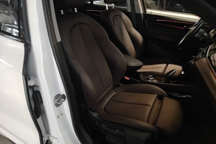Used BMW X2 2021 Restyled sDrive25i M Sport Package Right Front Seat