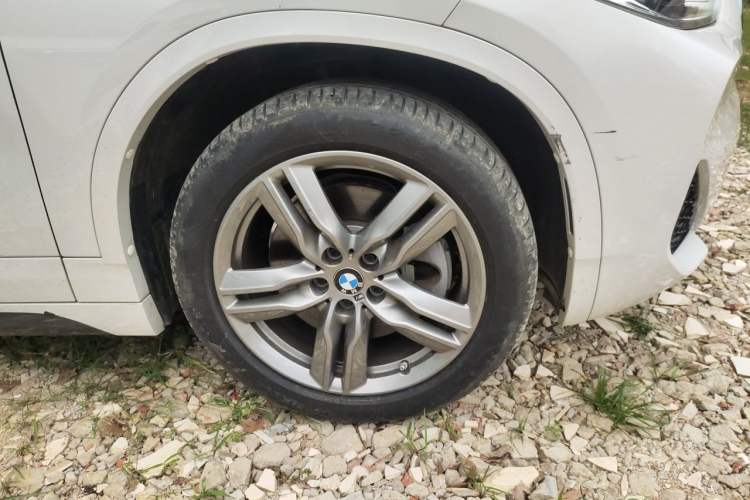 Used BMW X2 2021 Restyled sDrive25i M Sport Package Right Front Wheel Hub