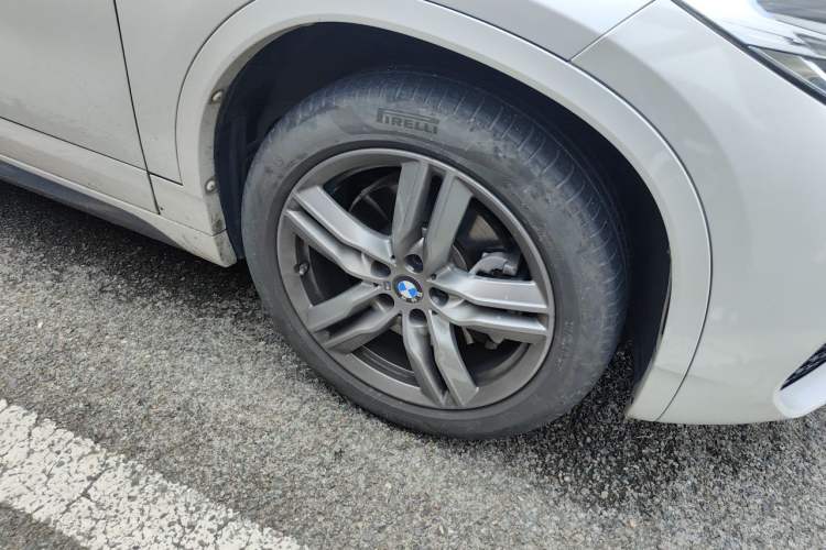Used BMW X2 2021 sDrive25i M Sport Package Right Front Wheel Hub