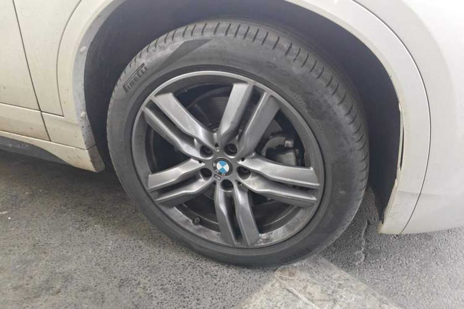 Used BMW X2 2021 Restyled sDrive25i M Sport Package Right Front Wheel Hub