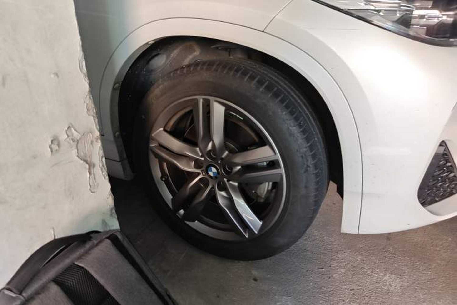 Used BMW X2 2021 Restyled sDrive25i M Sport Package Right Front Wheel Hub