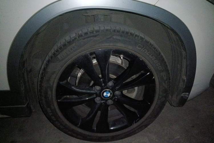 Used BMW X2 2021 sDrive20i M Sport Package Right Front Wheel Hub