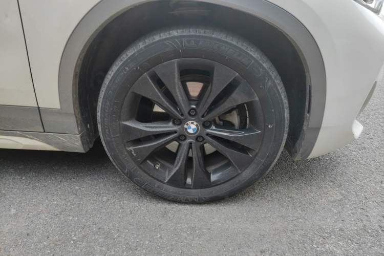 Used BMW X2 2021 sDrive20i M Sport Package Right Front Wheel Hub