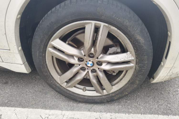 Used BMW X2 2021 sDrive25i M Sport Package Right Front Wheel Hub
