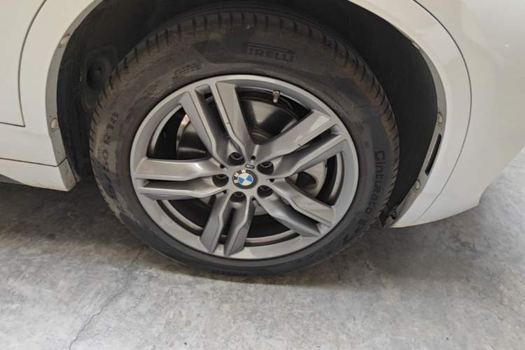Used BMW X2 2021 sDrive25i M Sport Package Right Front Wheel Hub