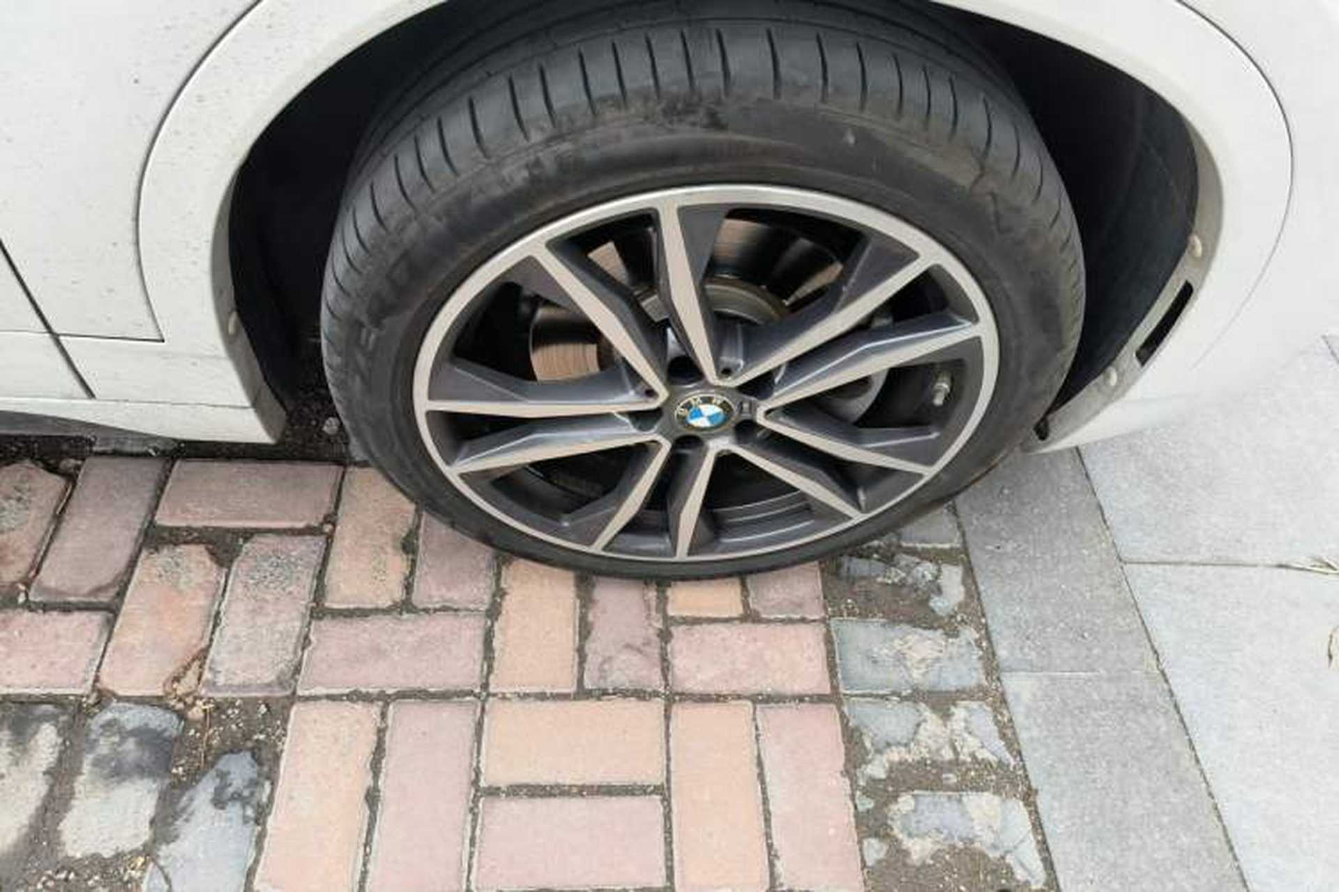Used BMW X2 2021 xDrive25i M Sport Package Right Front Wheel Hub