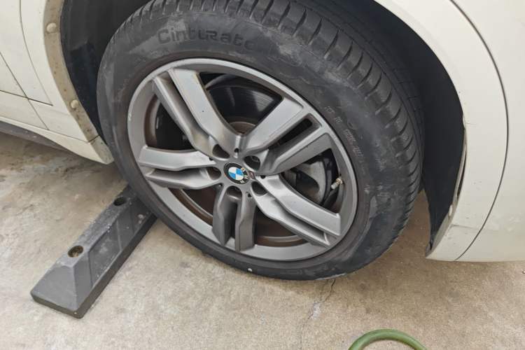 Used BMW X2 2021 sDrive25i M Sport Package Right Front Wheel Hub