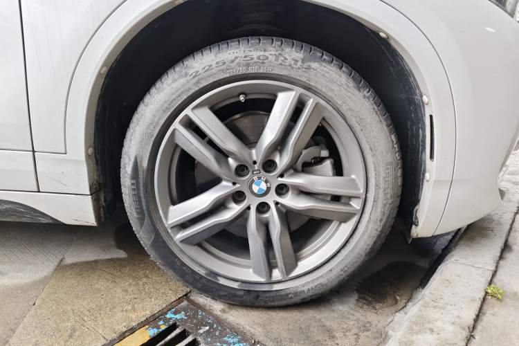 Used BMW X2 2021 Restyled sDrive25i Sharp Edition Right Front Wheel Hub