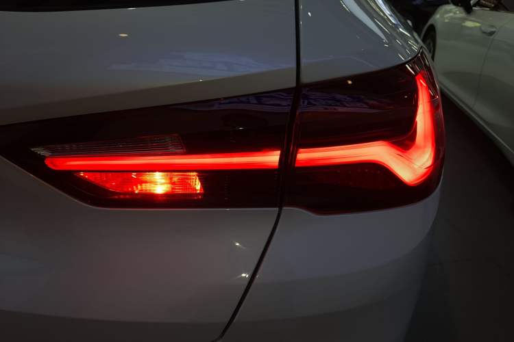Used BMW X2 2021 sDrive25i Midnight Edition Right Rear Taillight