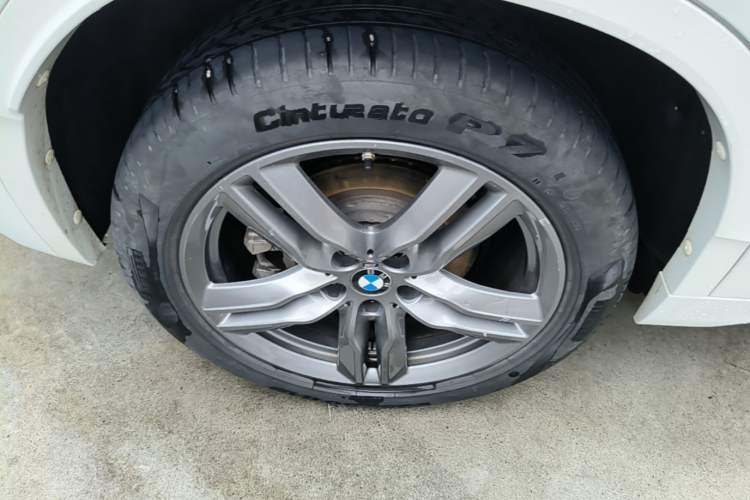 Used BMW X2 2021 Restyled sDrive25i M Sport Package Right Rear Wheel Hub