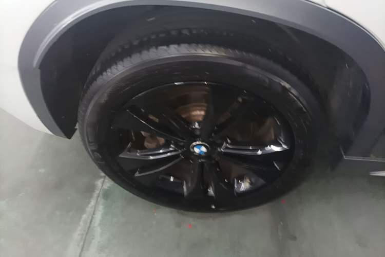 Used BMW X2 2021 Restyled sDrive25i M Sport Package Right Rear Wheel Hub