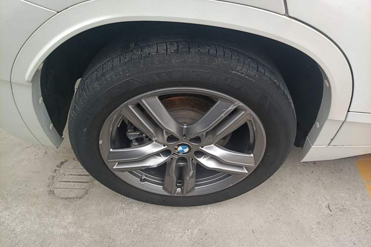 Used BMW X2 2021 Restyled sDrive25i M Sport Package Right Rear Wheel Hub