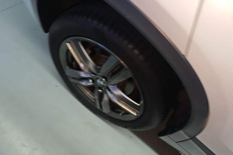 Used BMW X2 2021 sDrive25i Leading Model M Off-Road Package Right Rear Wheel Hub