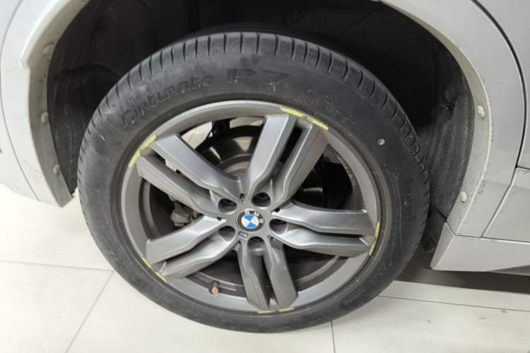 Used BMW X2 2021 sDrive25i M Sport Package Right Rear Wheel Hub
