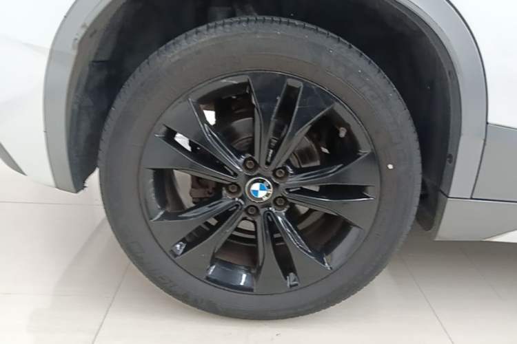 Used BMW X2 2021 sDrive20i M Sport Package Right Rear Wheel Hub