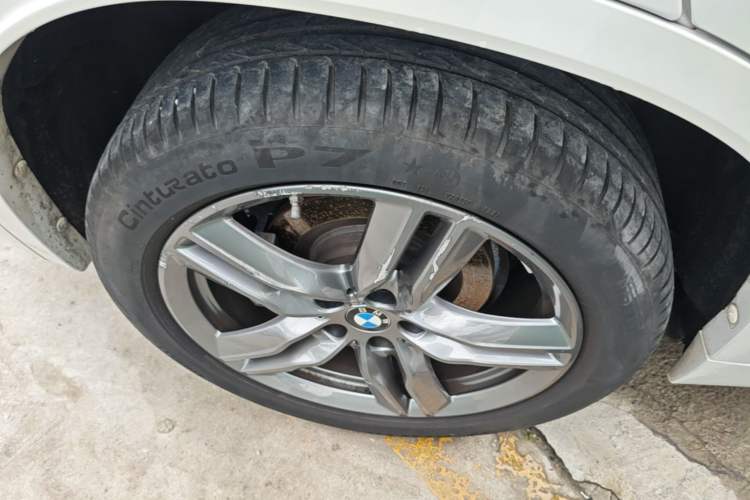 Used BMW X2 2021 sDrive25i M Sport Package Right Rear Wheel Hub