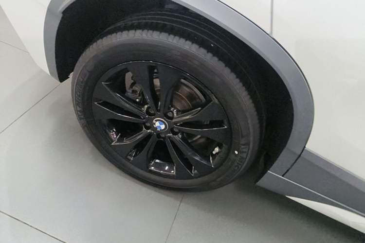 Used BMW X2 2021 sDrive20i M Sport Package Right Rear Wheel Hub