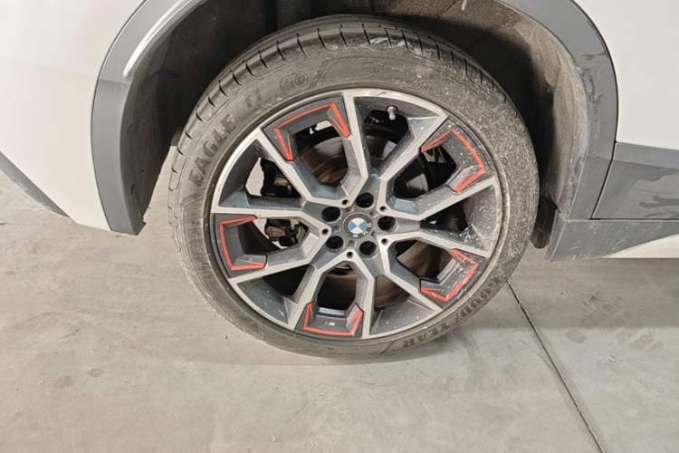 Used BMW X2 2021 Restyled sDrive25i Sharp Edition Right Rear Wheel Hub
