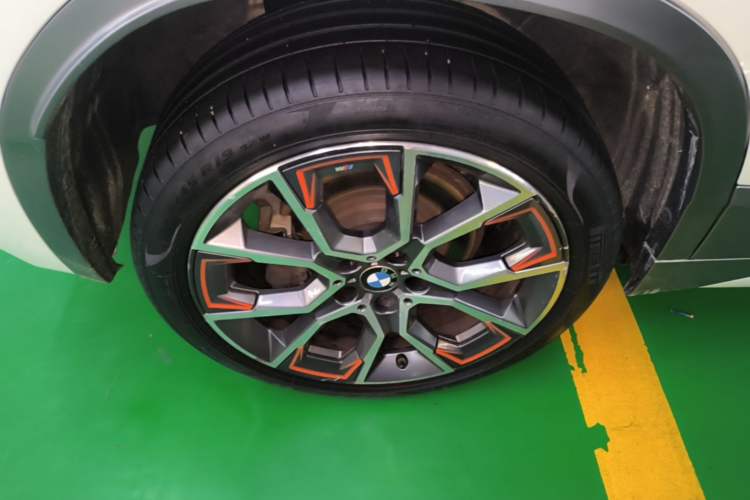 Used BMW X2 2021 Restyled sDrive25i M Sport Package Right Rear Wheel Hub