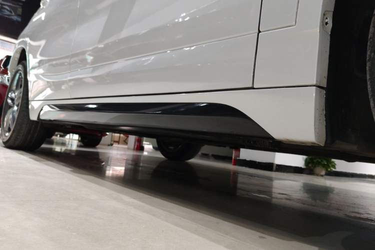Used BMW X2 2021 sDrive25i Leading Model M Sport Package Right Side Sill