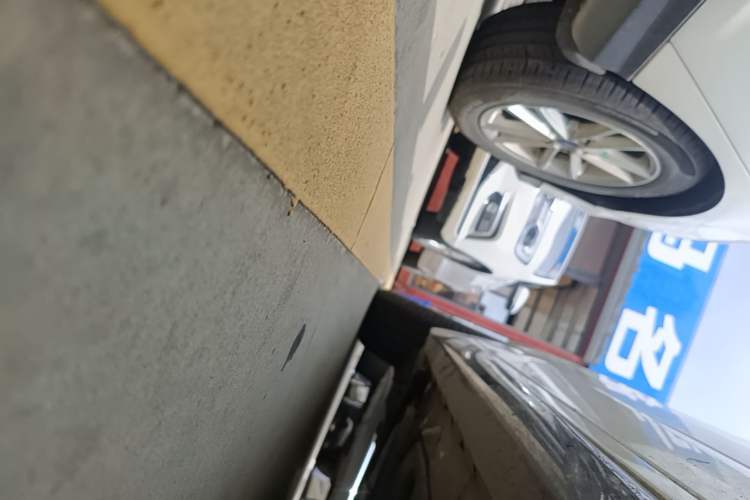 Used BMW X2 2021 Restyled sDrive25i M Sport Package Right Side Sill