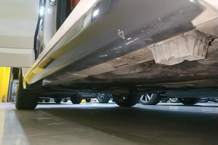 Used BMW X2 2021 Restyled sDrive25i M Sport Package Right Side Sill
