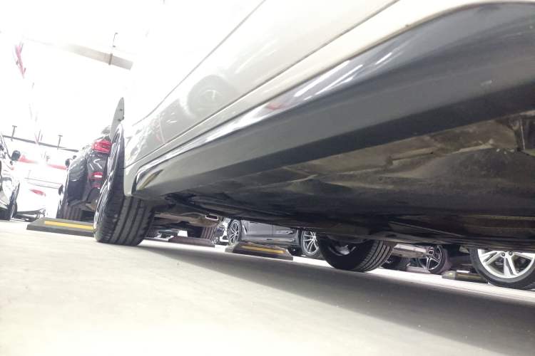 Used BMW X2 2021 sDrive25i Luxury Model with M Sport Package Right Side Sill