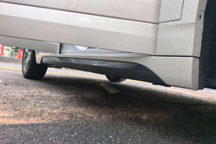 Used BMW X2 2021 Restyled sDrive25i M Sport Package Right Side Sill
