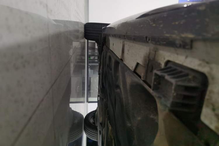 Used BMW X2 2021 Restyled sDrive25i Midnight Edition Right Side Sill