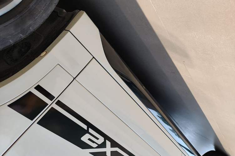 Used BMW X2 2021 Restyled sDrive25i Midnight Edition Right Side Sill