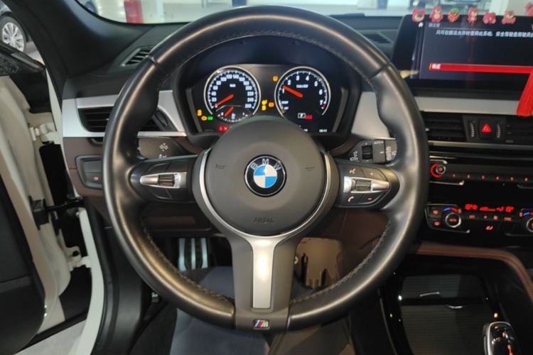 Used BMW X2 2021 Restyled sDrive25i Midnight Edition Steering Wheel