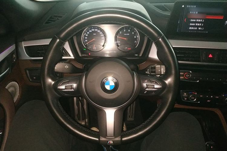 Used BMW X2 2021 Restyled sDrive25i Midnight Edition Steering Wheel