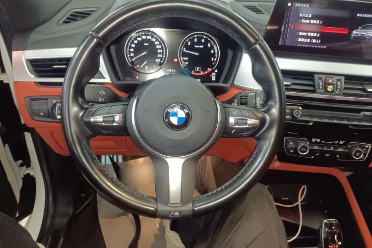 Used BMW X2 2021 sDrive25i Luxury Model with M Sport Package Steering Wheel