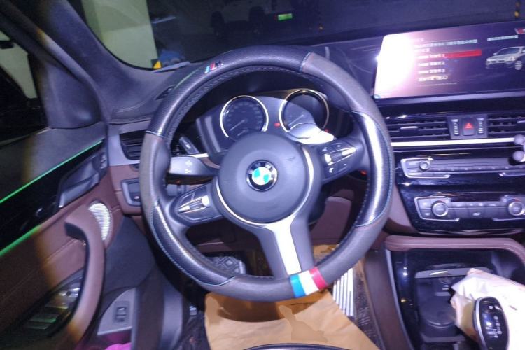 Used BMW X2 2021 sDrive25i Leading Model M Sport Package Steering Wheel