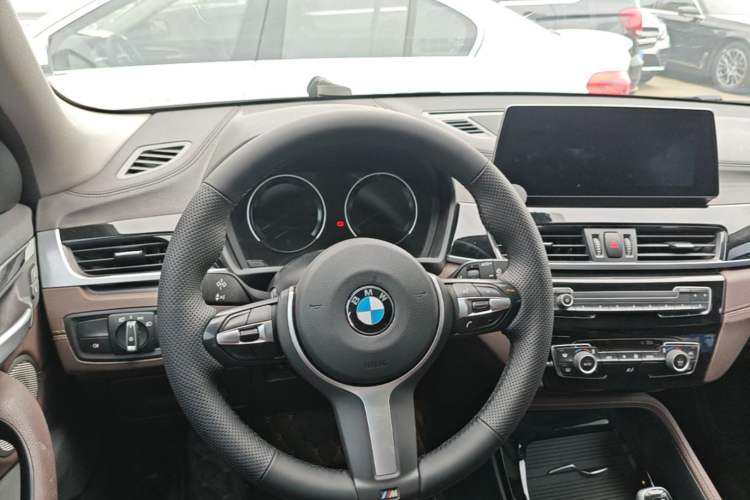 Used BMW X2 2021 sDrive25i M Sport Package Steering Wheel